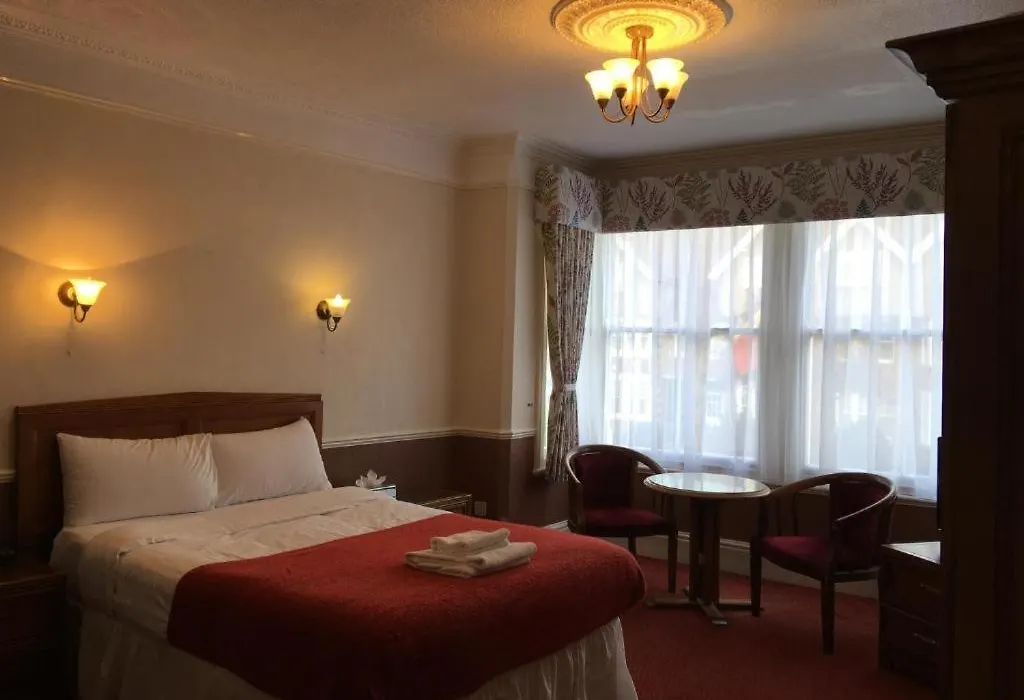 Grosvenor Hotel Rugby-1