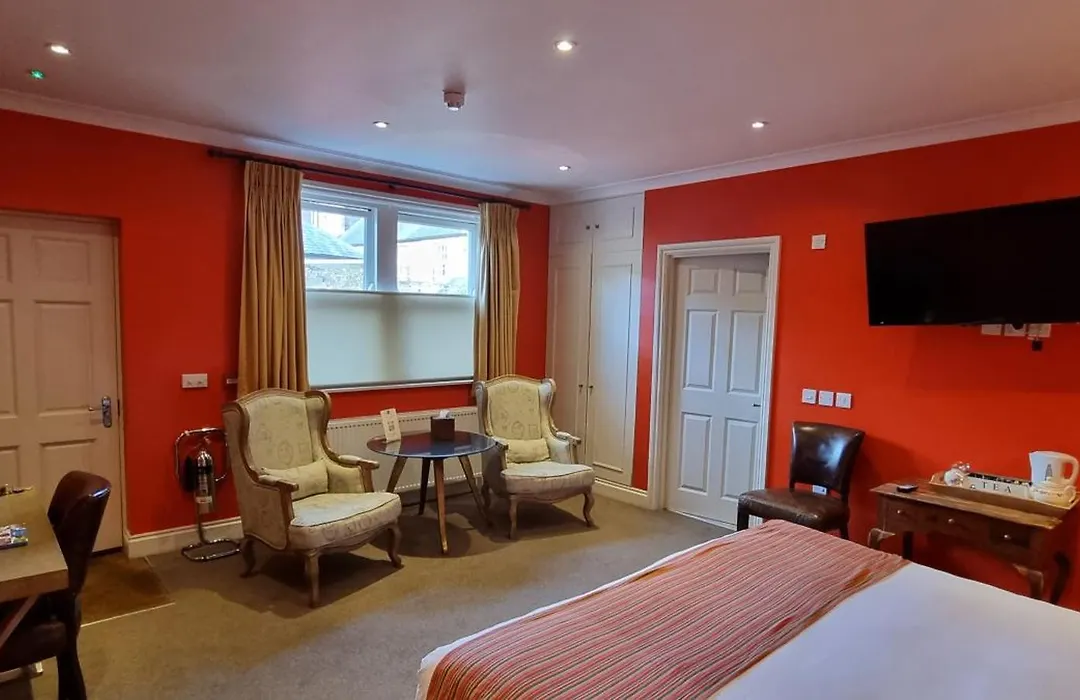 Buccleuch And Queensberry Arms Hotel-1