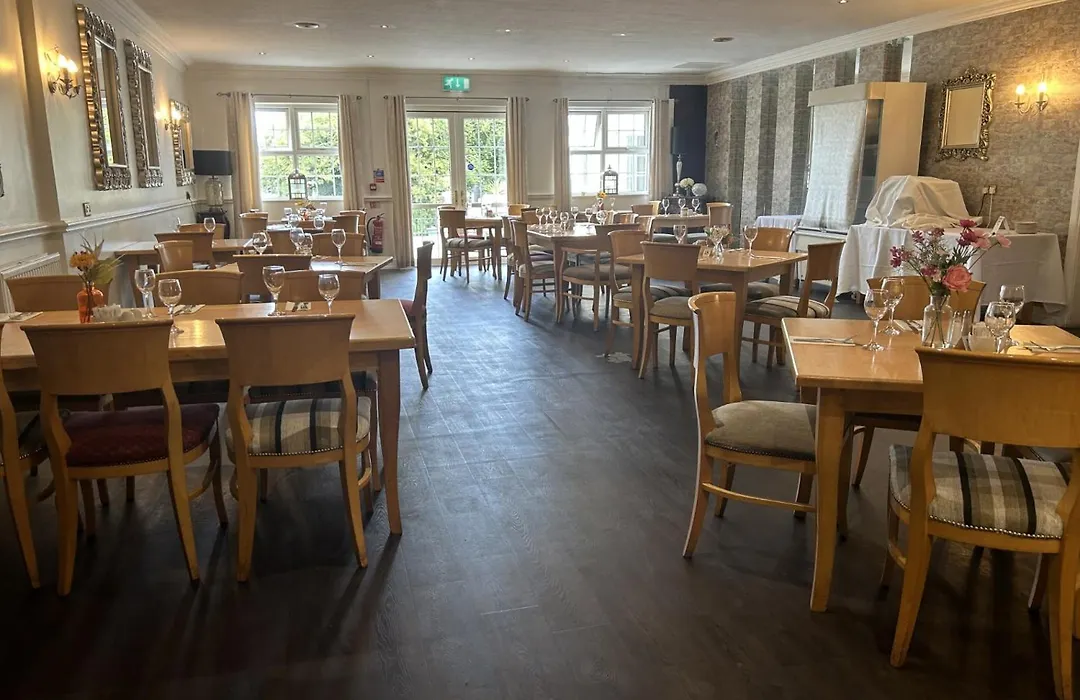 Drummond Hotel-1