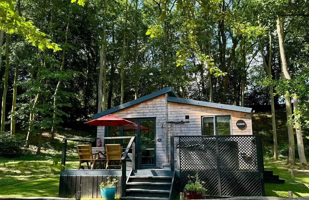 Riverside Cabins-1