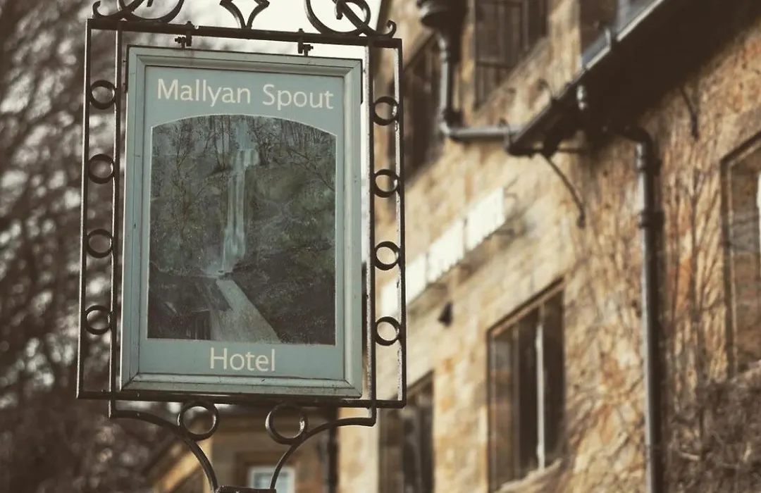 Mallyan Spout Hotel-1