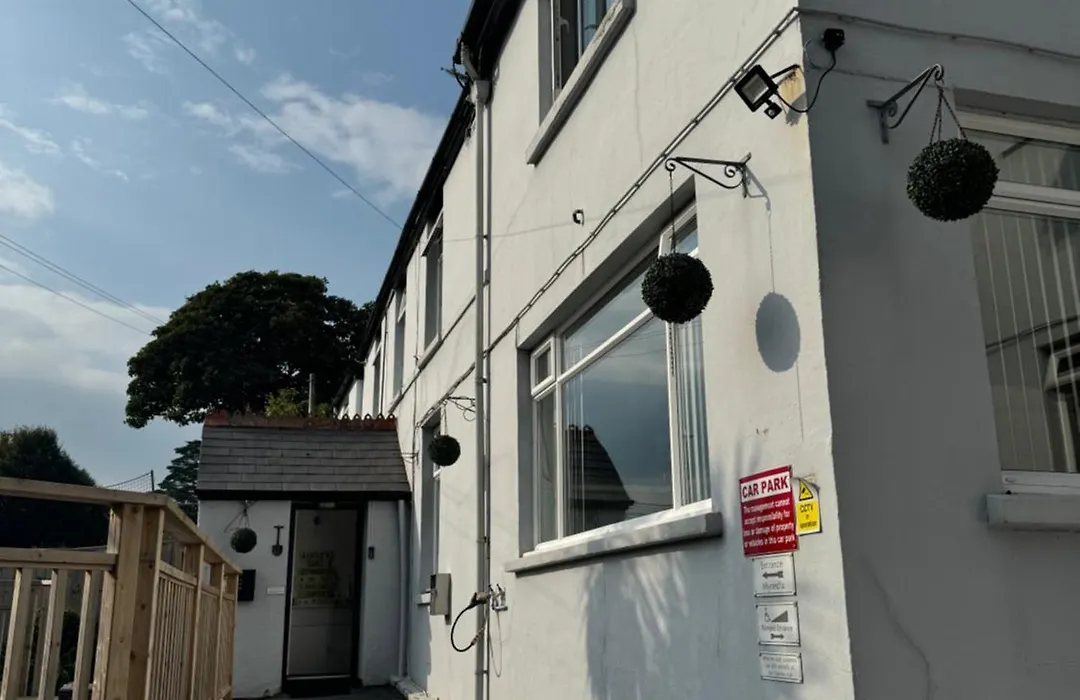 Cottage Court Hotel-1
