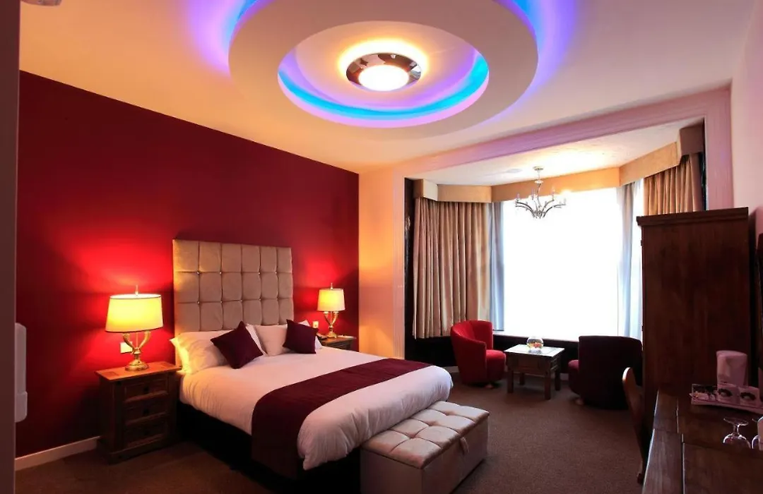 The Pearl Hotel-1