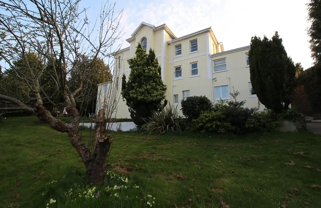 Chelston Dene Holiday Apartments-1