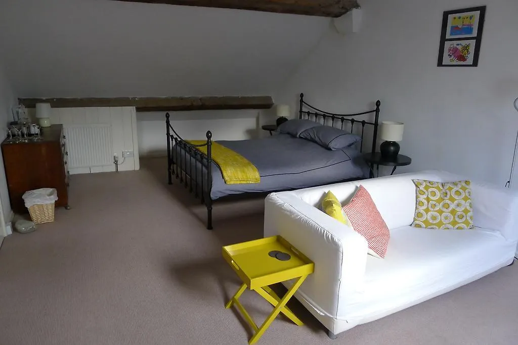Totters Hostel-1
