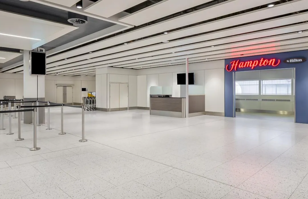 Hampton By Hilton London Gatwick Airport-1