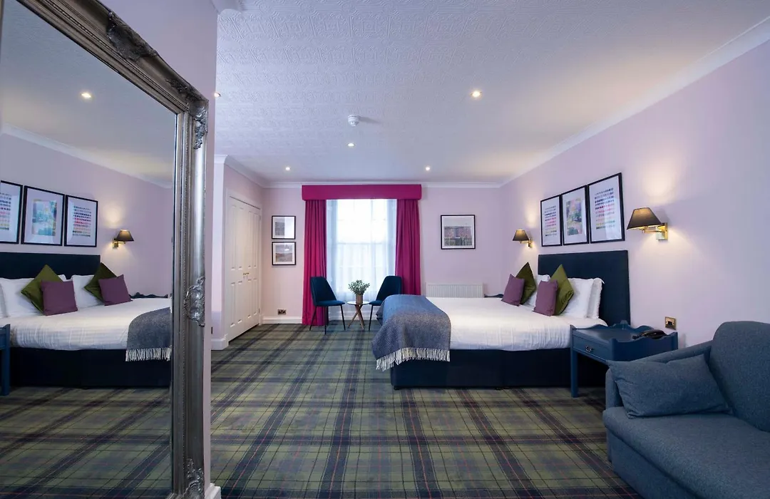 The Royal George Hotel-1