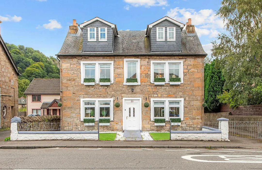Causeway House-1