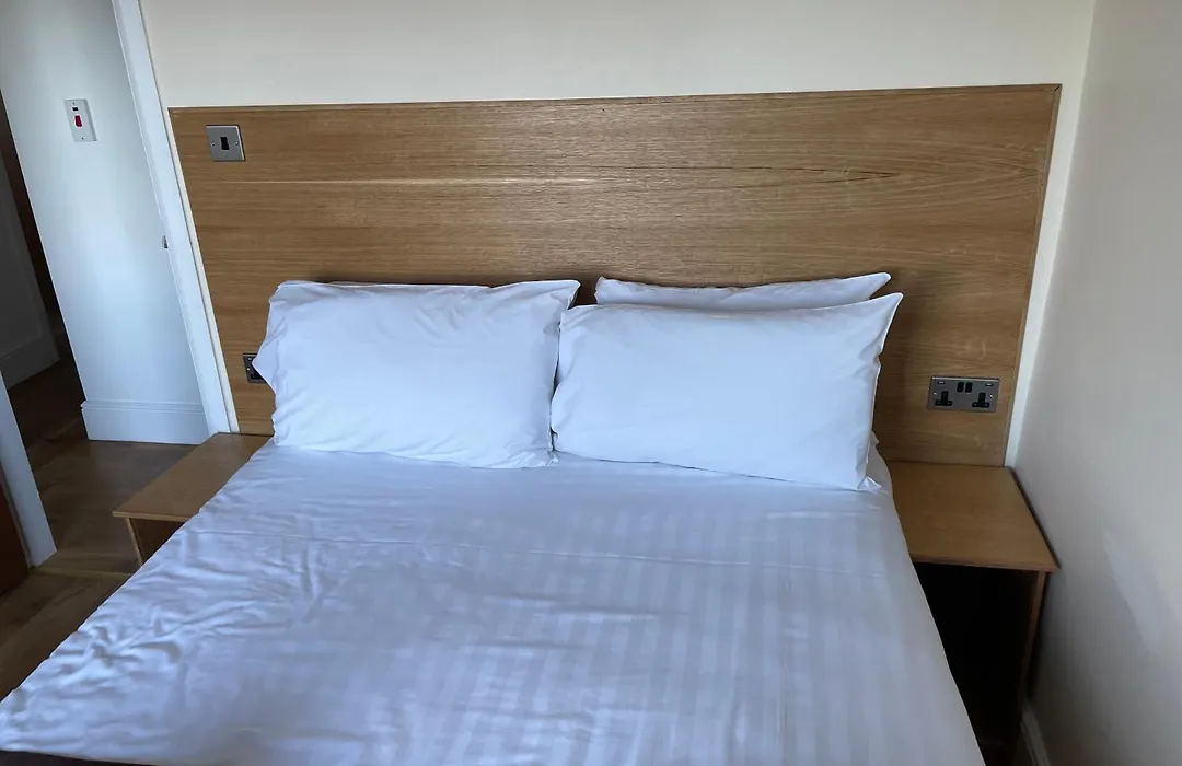 Headlands Hotel-1