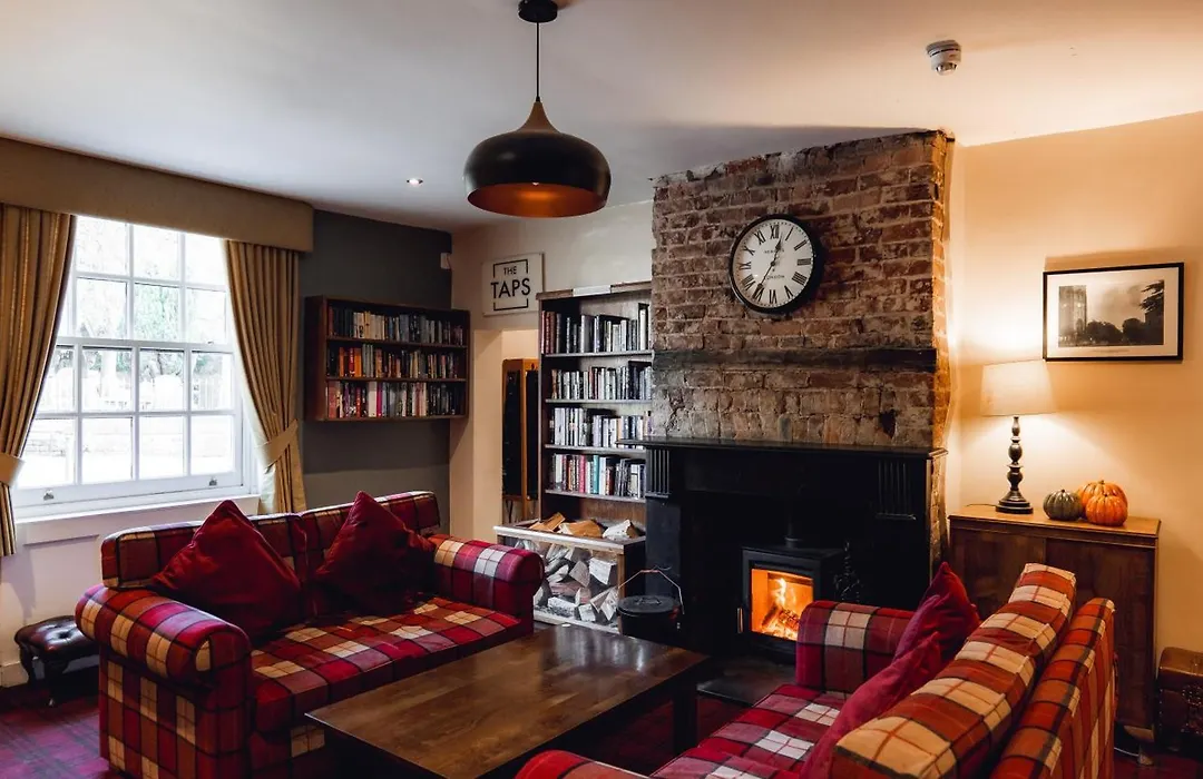 The Kirkfield Hotel-1