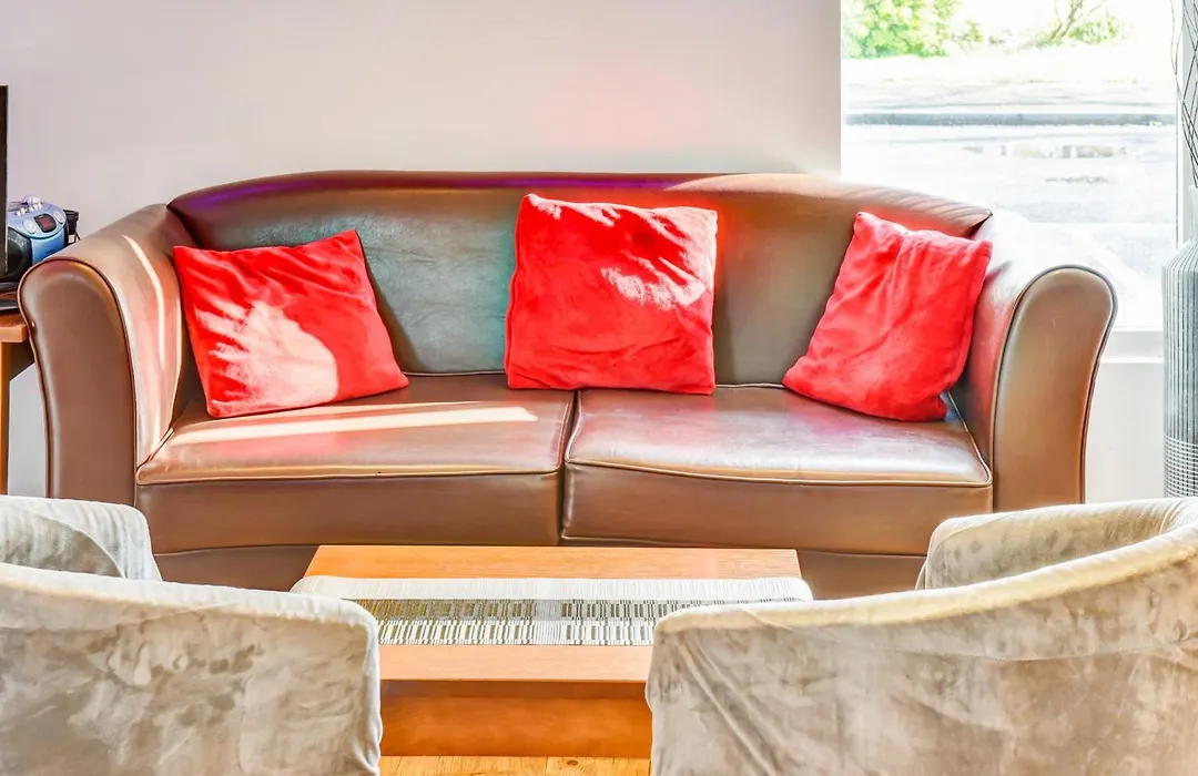 The Hotel Rafiya, Redditch-1