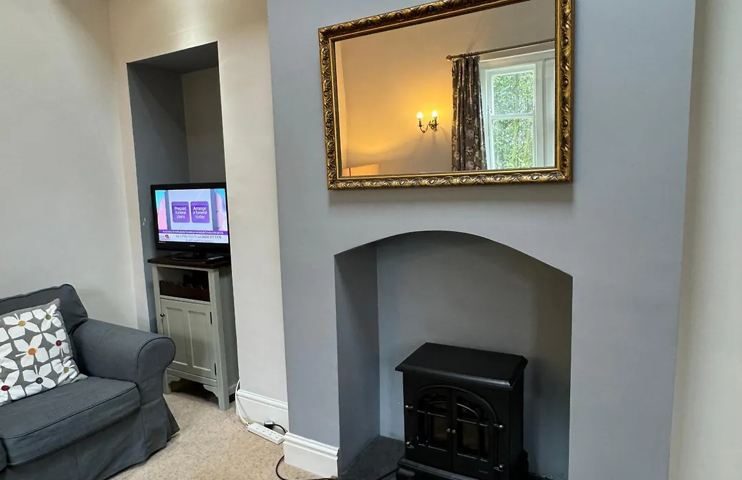 Hargate Hall Self Catering-1