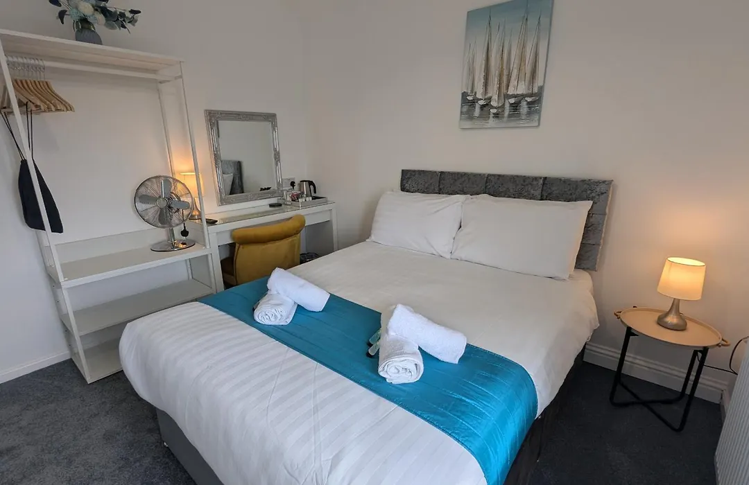 Acqua Beach Weymouth-1