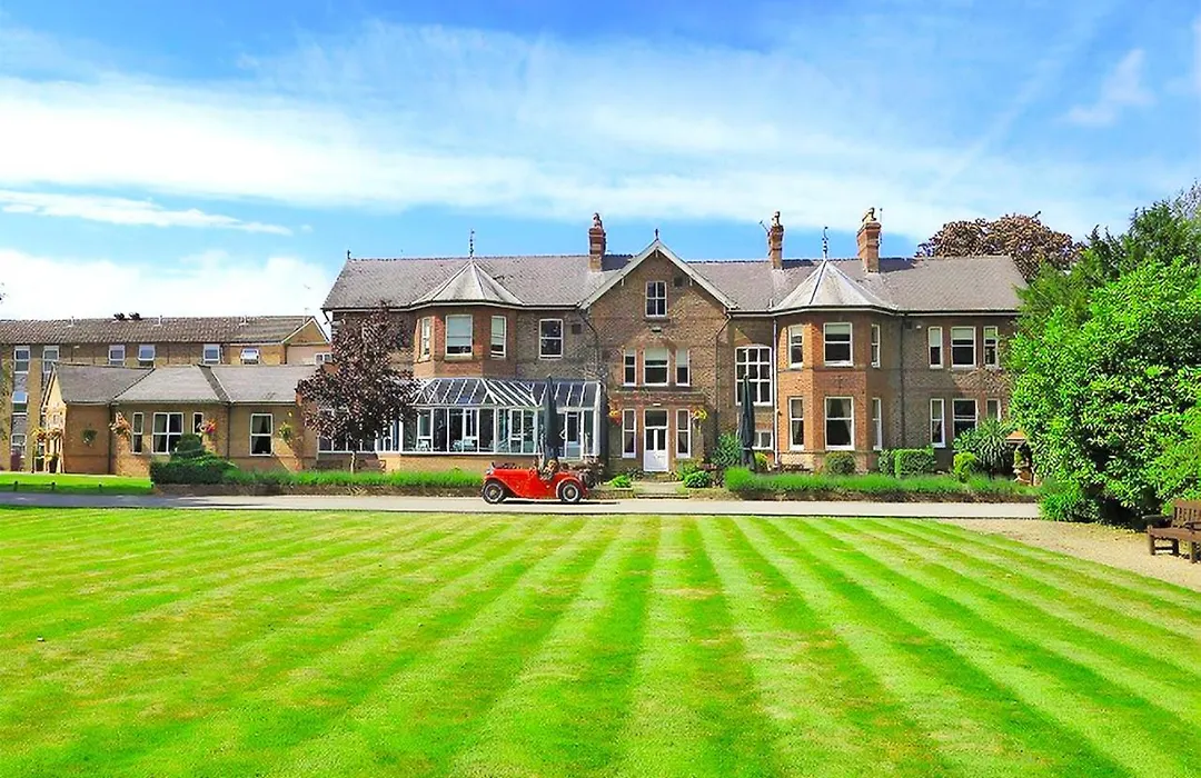 Burn Hall Hotel-1