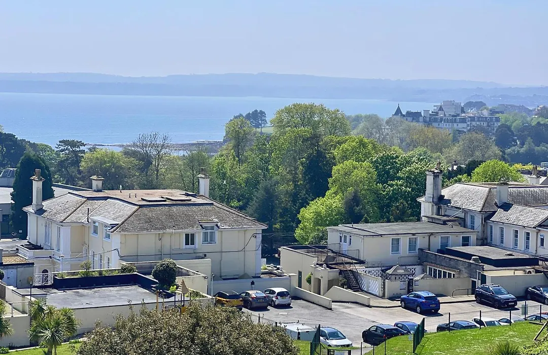 Tlh Toorak Hotel - Tlh Leisure, Entertainment And Spa Resort-1