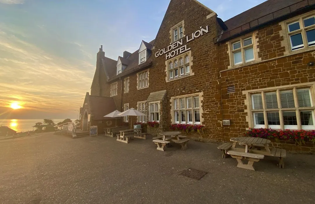 The Golden Lion Hotel-1