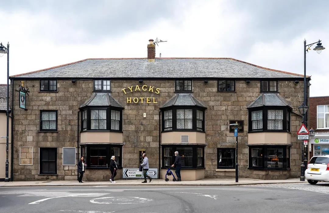 Tyacks Hotel-1