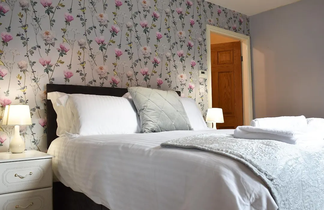 Ellerton House-1