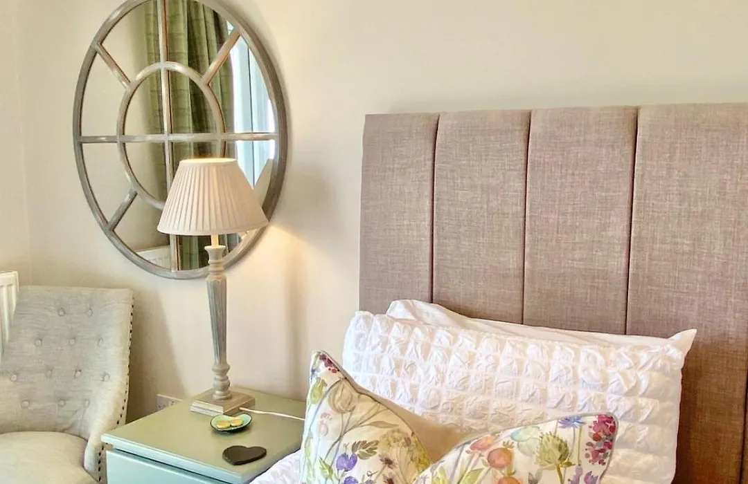 Springwood Room Only Accommodation-1