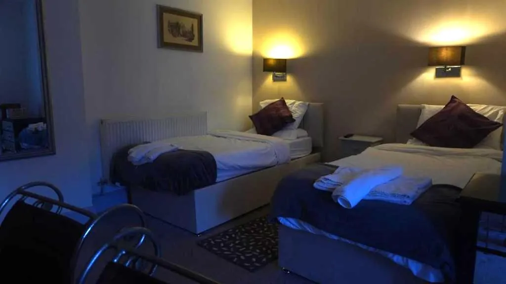 The Bell Shifnal-1