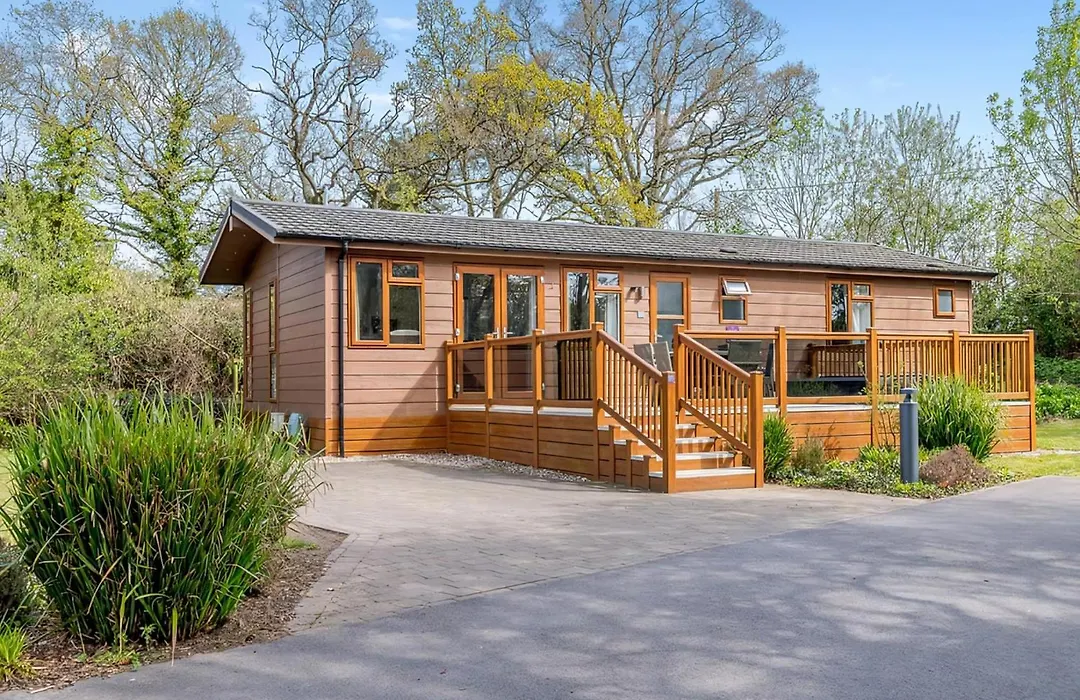 Wareham Forest Lodge Retreat-1
