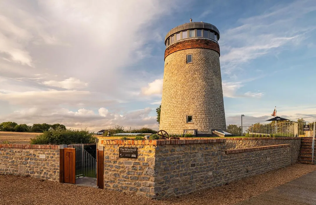 The Windmill Blackthorn Hill (Adults Only)-1