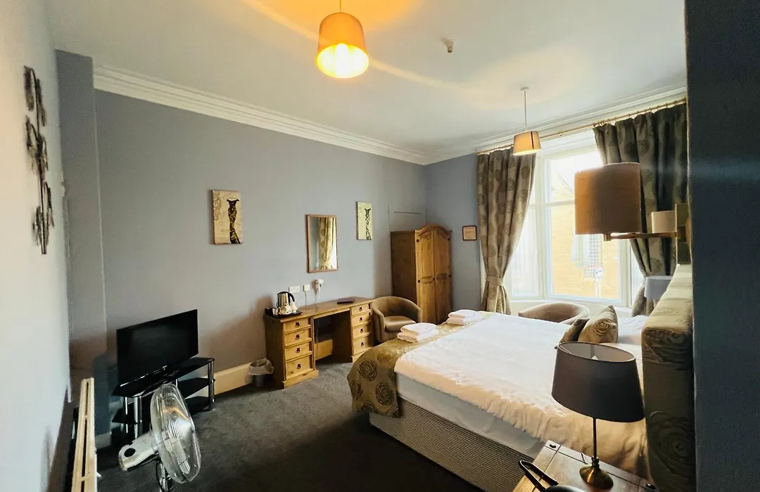 The George Hotel-1