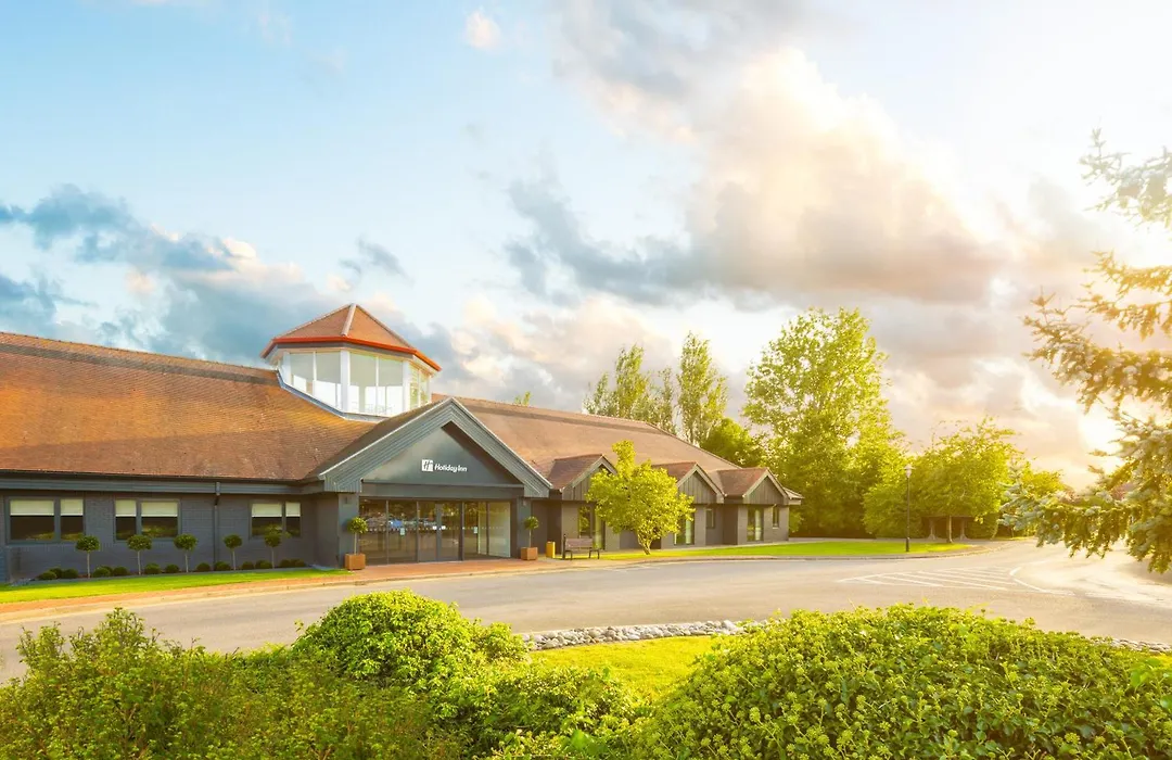 Holiday Inn Aylesbury By Ihg-1