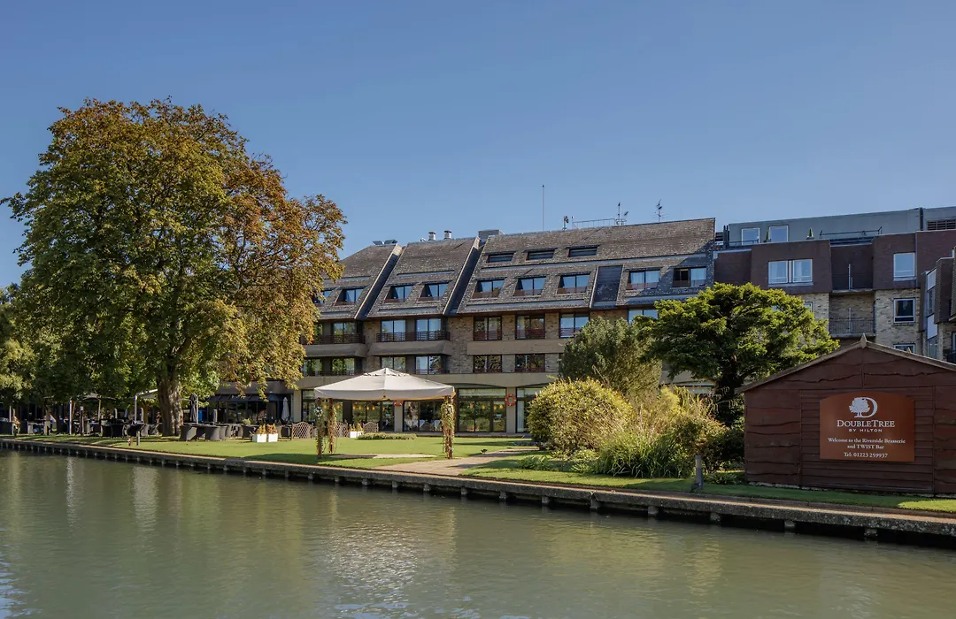 Graduate By Hilton Cambridge-1