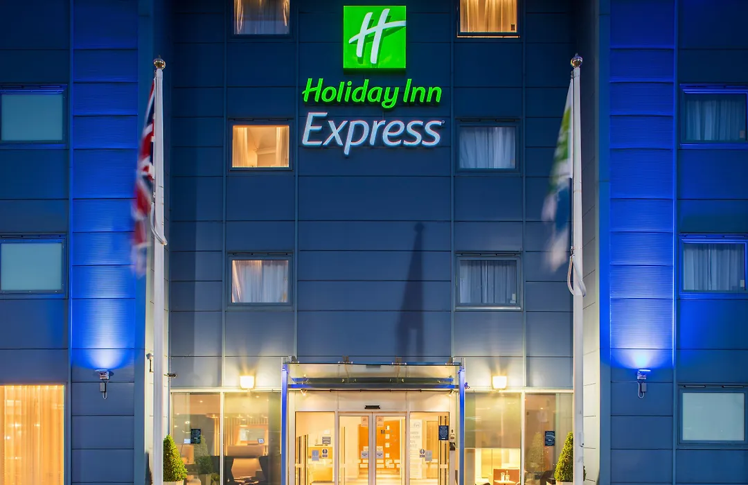 Holiday Inn Express Oxford Kassam Stadium By Ihg-1