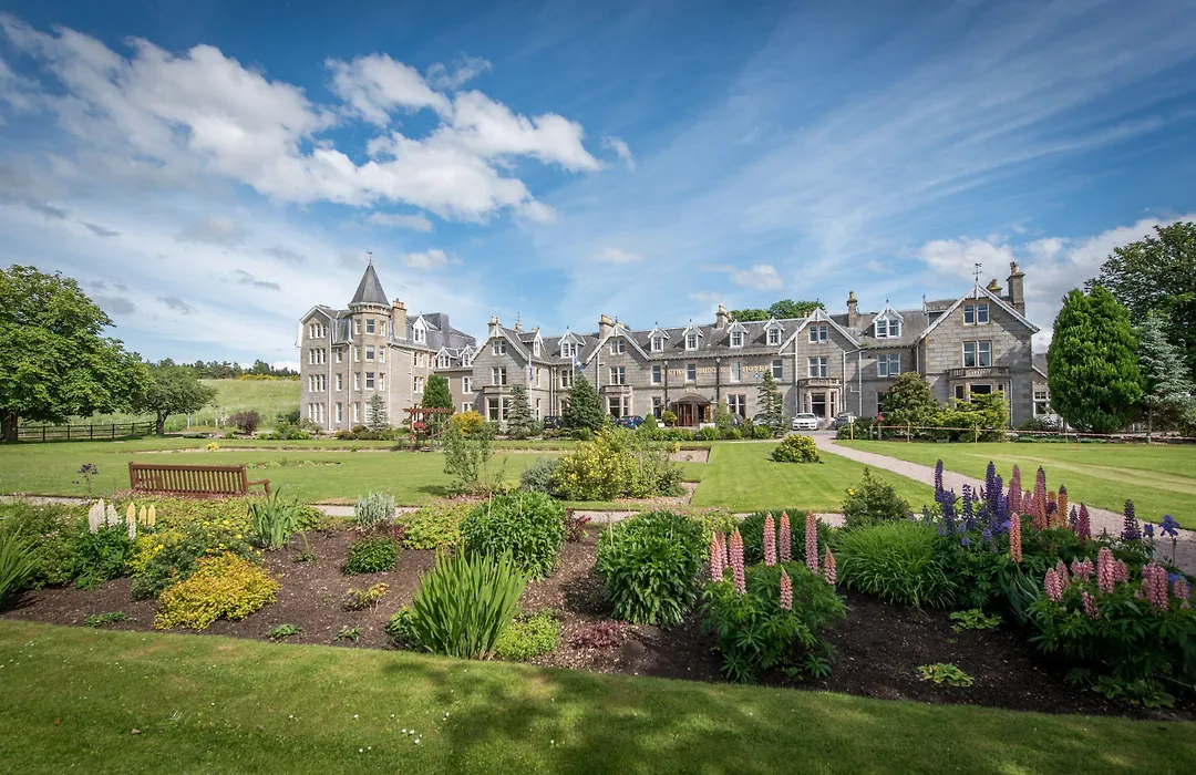Nethybridge Hotel-1