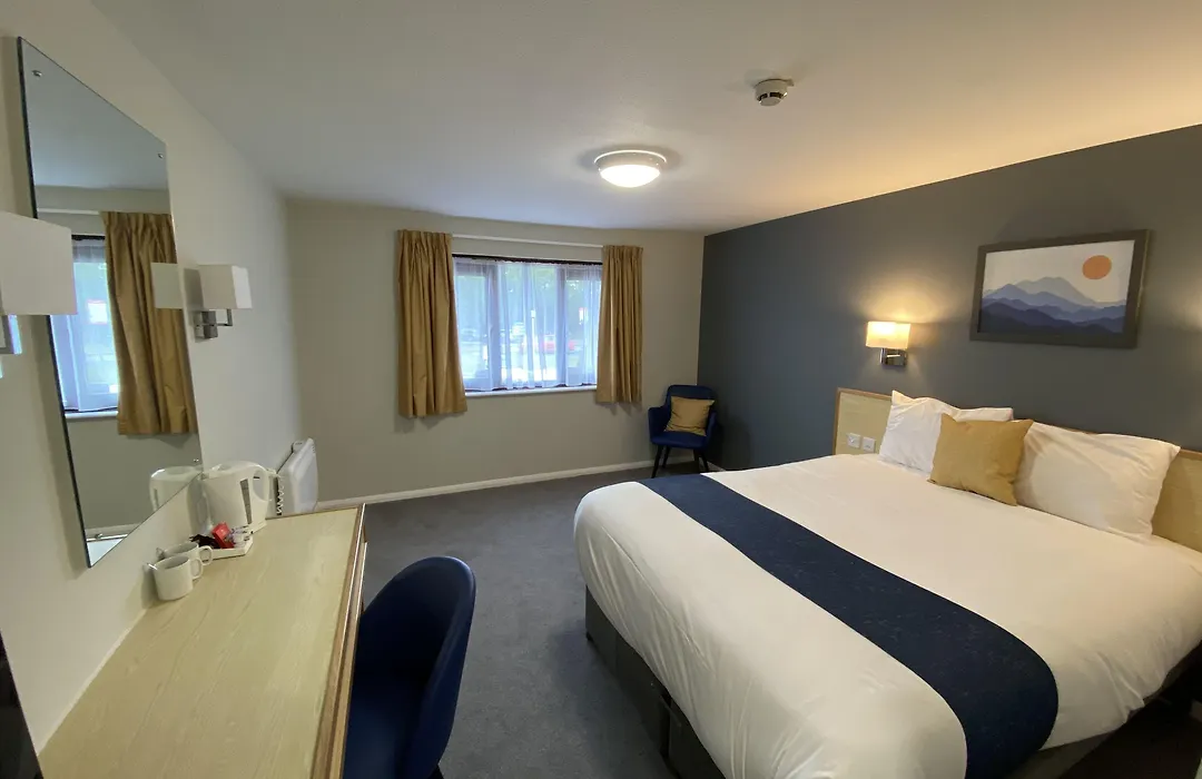 Days Inn Hotel Sedgemoor-1