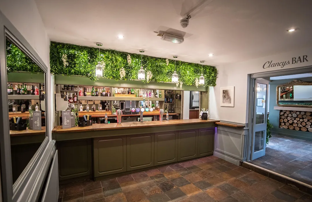 Birch Hotel-1