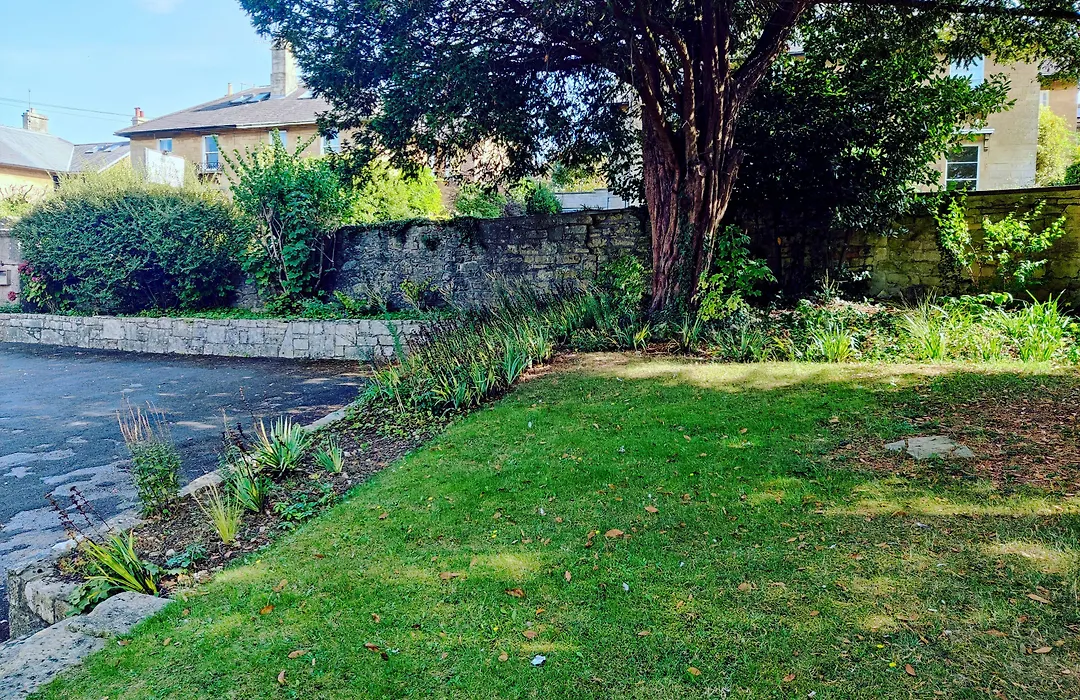 Wentworth House - Free Parking-1