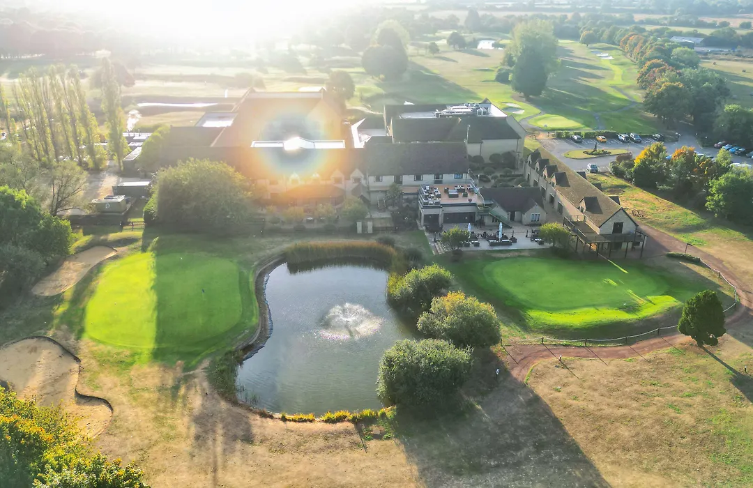 Bicester Hotel, Golf & Spa-1