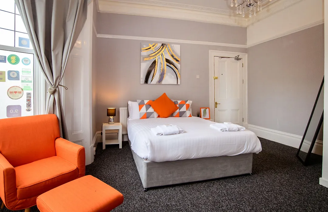 The Alexander - Hotel By Tifa Stays-1