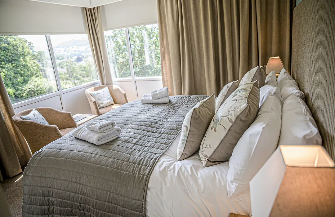 The Manor Hotel-1