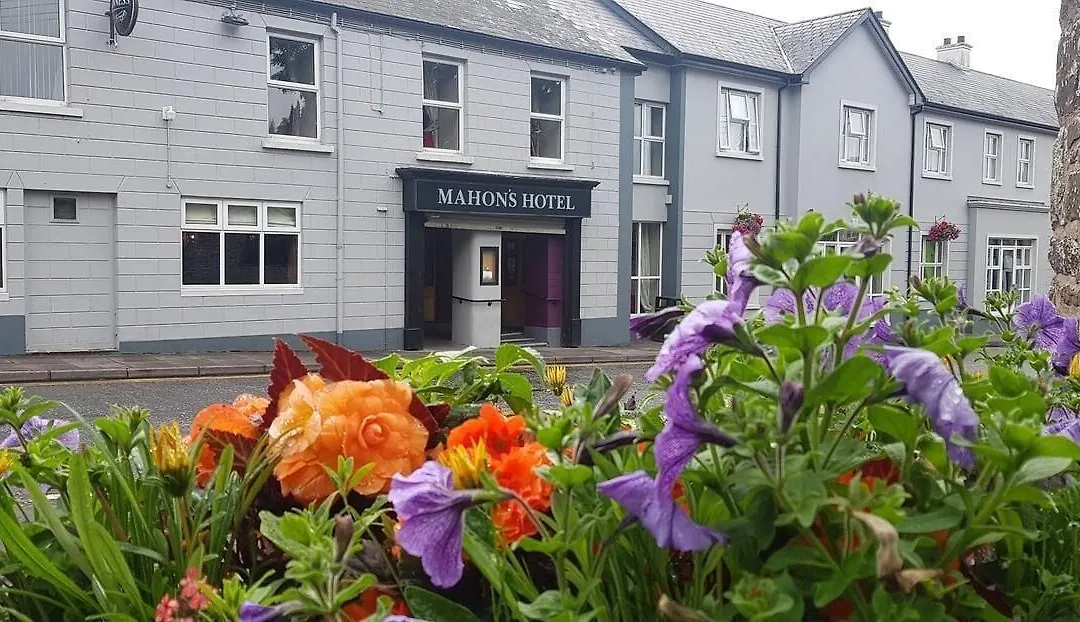 Mahon'S Hotel-1