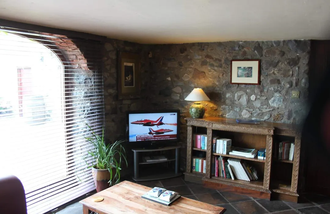 Clenaghans-1