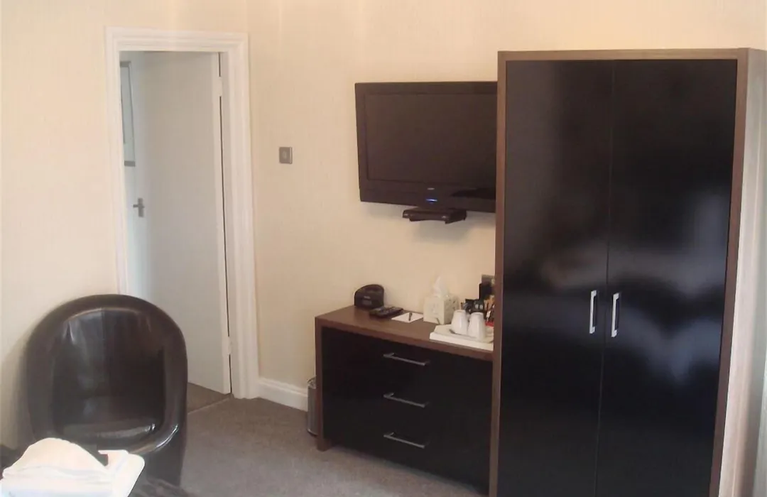 The Fawley Guest House-1