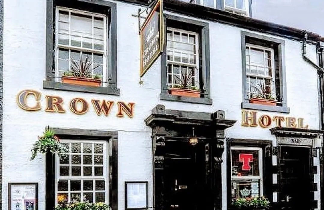 The Crown-1