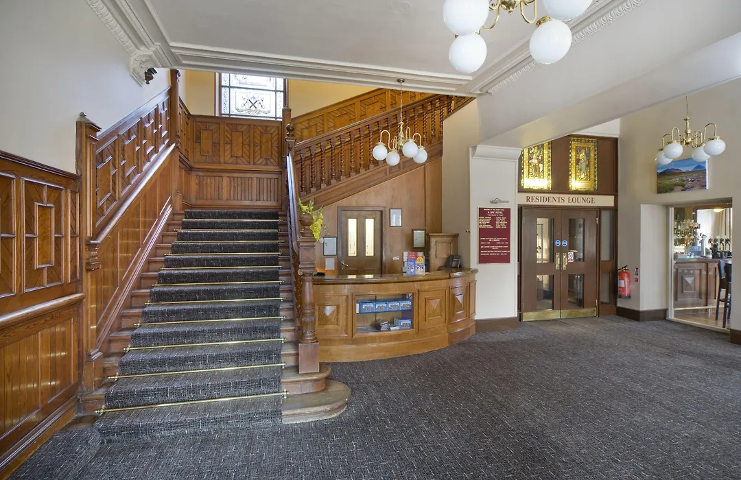The Tarbet Hotel-1