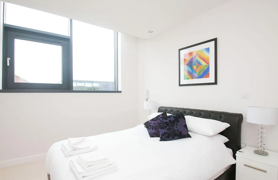 Cleyro Serviced Apartments - Finzels Reach-1