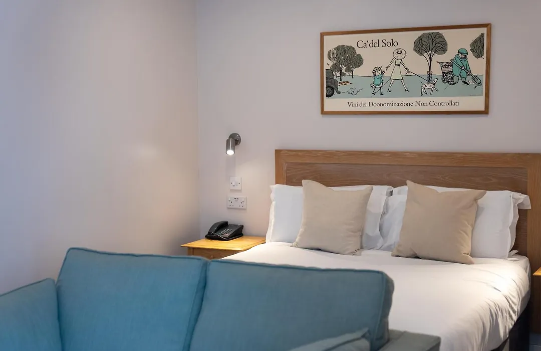 County Hotel-1