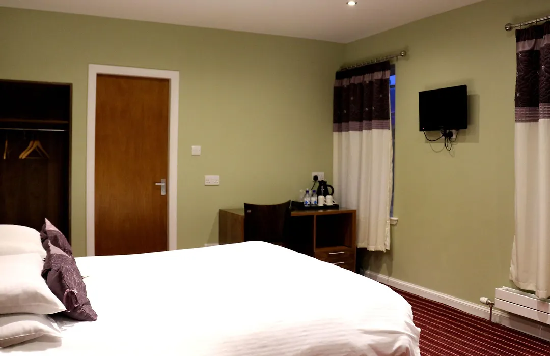 County Hotel-1