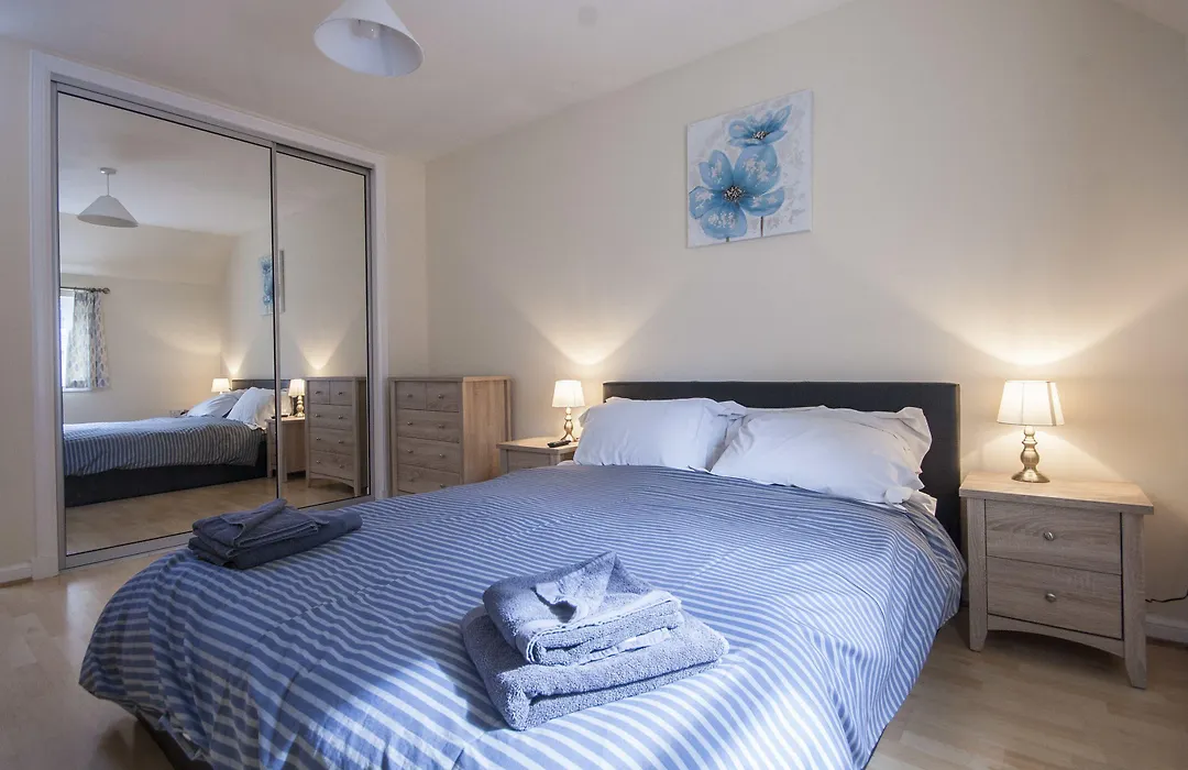 4 Varis Apartments-1