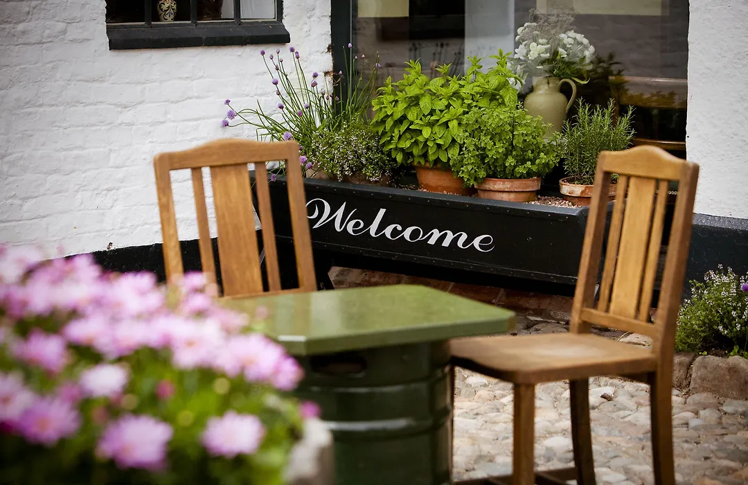 The Carden Arms-1