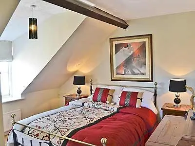 Clipper Cottage-1