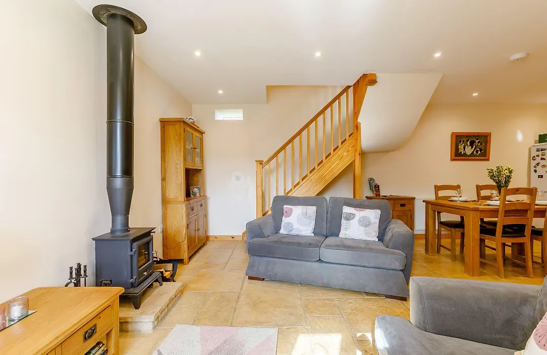 Rose Cottage-1