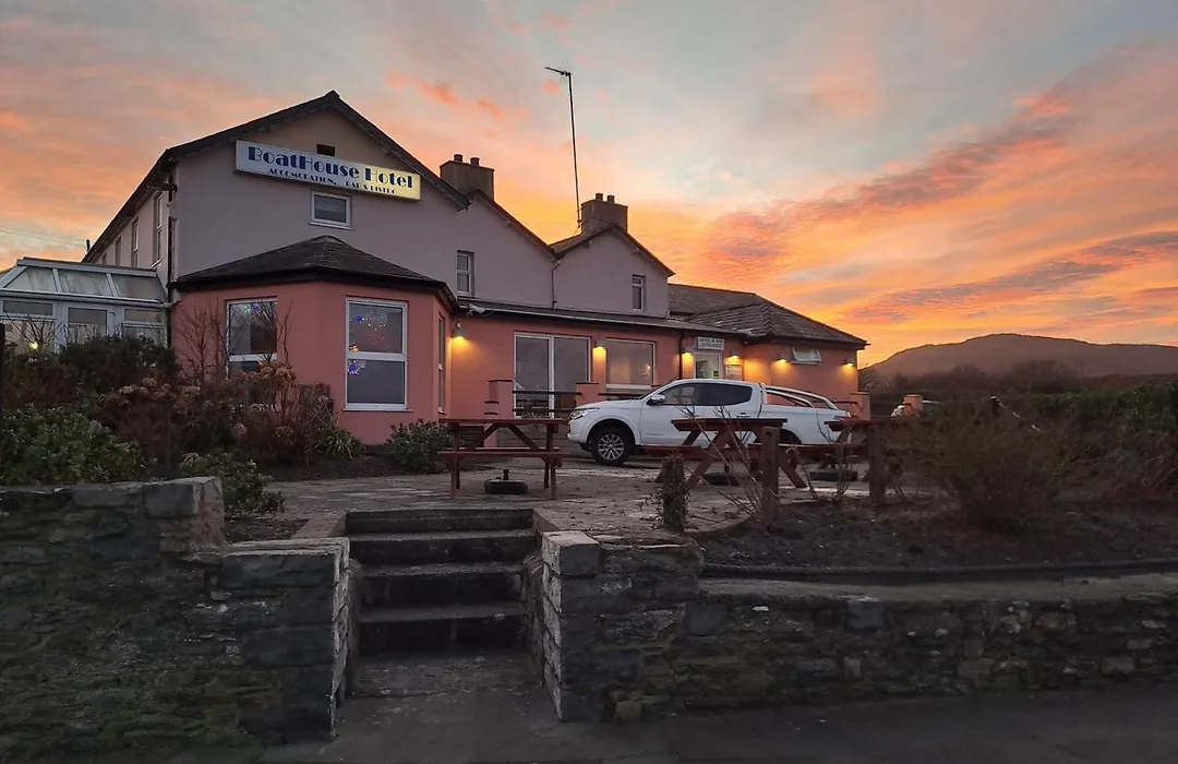 Boathouse Hotel-1